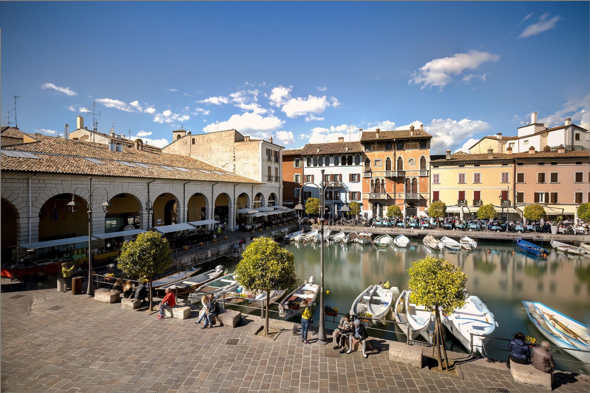 Hotel Piroscafo Desenzano del Garda Exterior photo